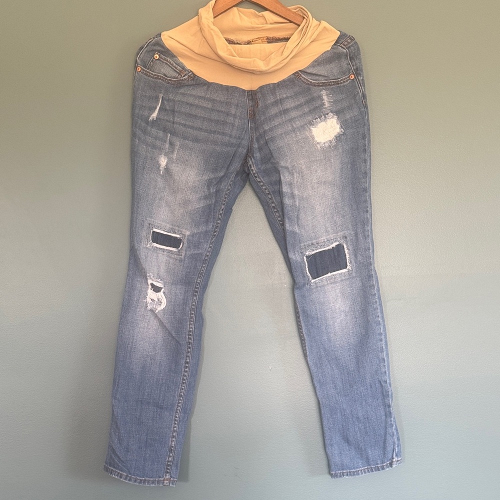 Indigo Blue Boyfriend Jeans with Distressed Details